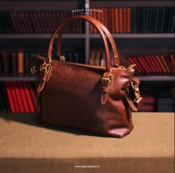 DJOEN LEATHER