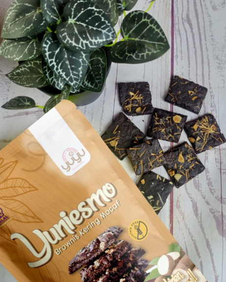 Brownis Kering Mocaf Yuniemo