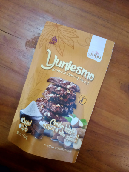 Brownis Kering Mocaf Yuniemo