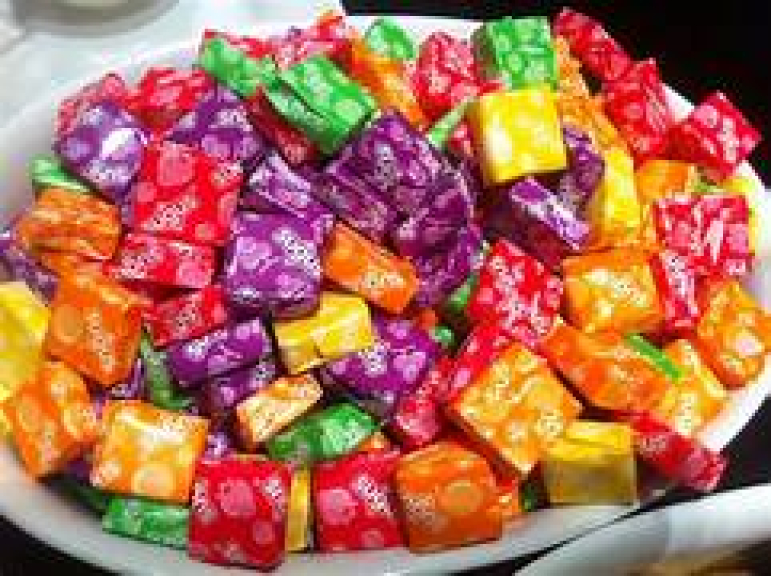 GULA GULA YANG GEMOY