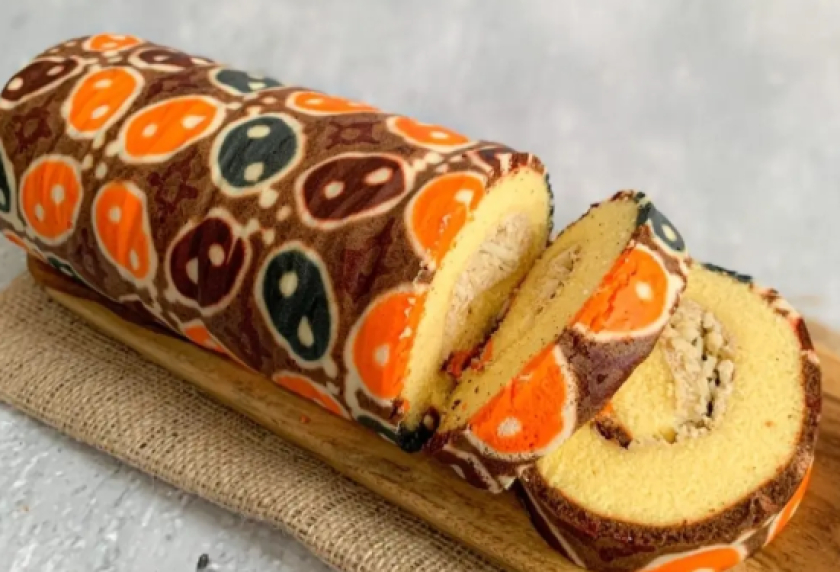 Bolu Gulung Batik