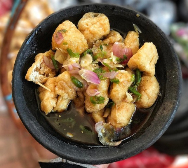 Tahu gejrot mang ewok 