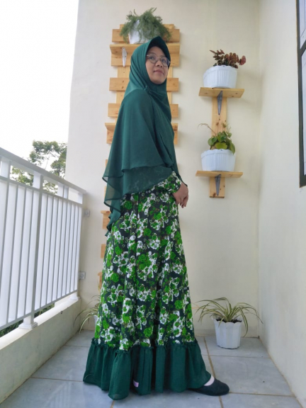 Gamis kekinian,busana muslimah masakini