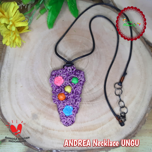 ANDREA Necklace UNGU