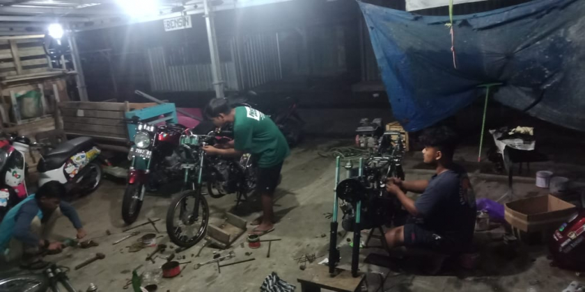 Cat mot dan modifikasi