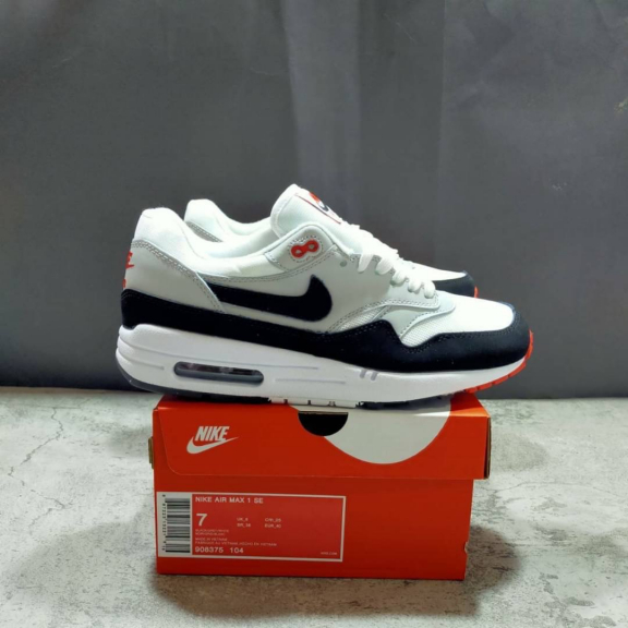 Sepatu Lari, Sepatu Kerja