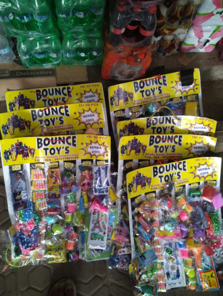 Bounce Toys mainan renteng