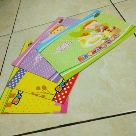 Buku Gambar Kecil