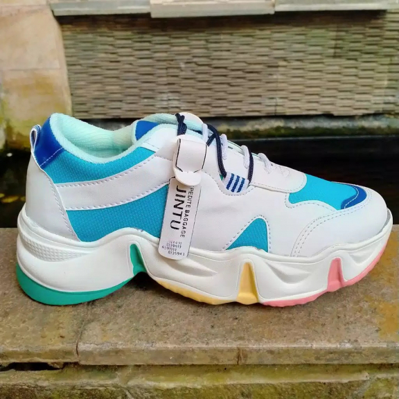 Sepatu Wanita Sneakers Tali JINTU RAINBOW 03