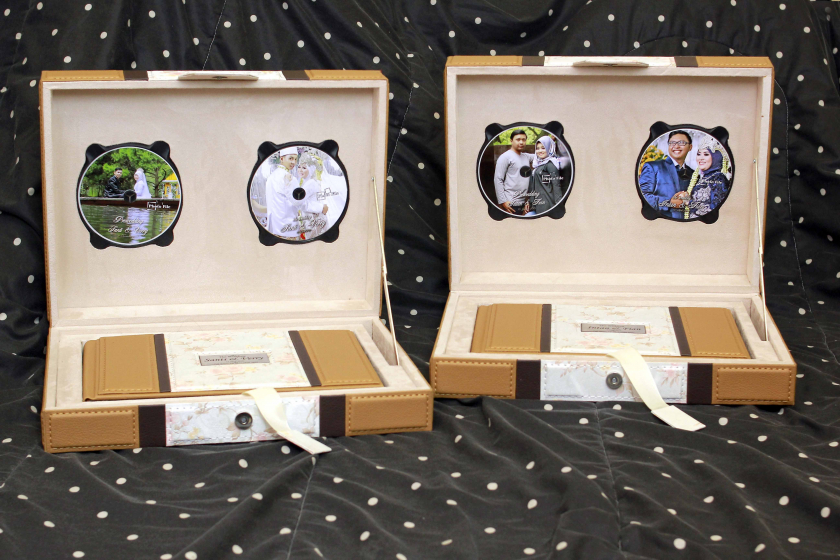 Jasa album Photo Wedding Kolase