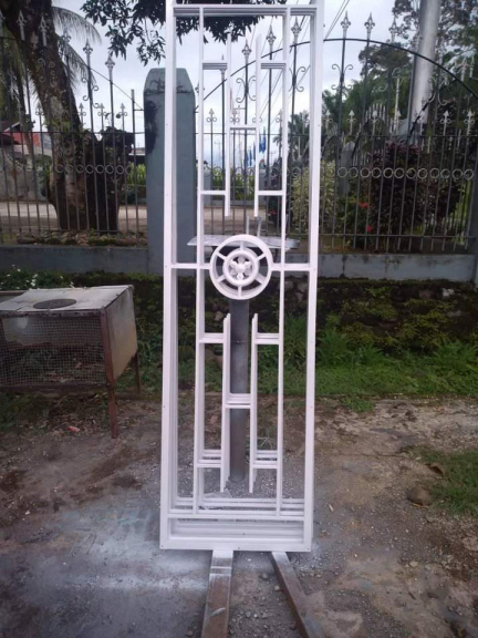 Jasa pengelasan pagar, kanopi dan teralis