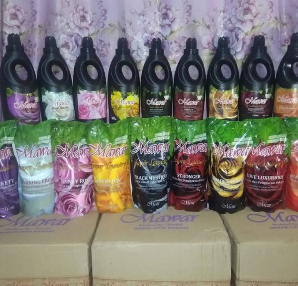 Pewangi laundry mawar super
