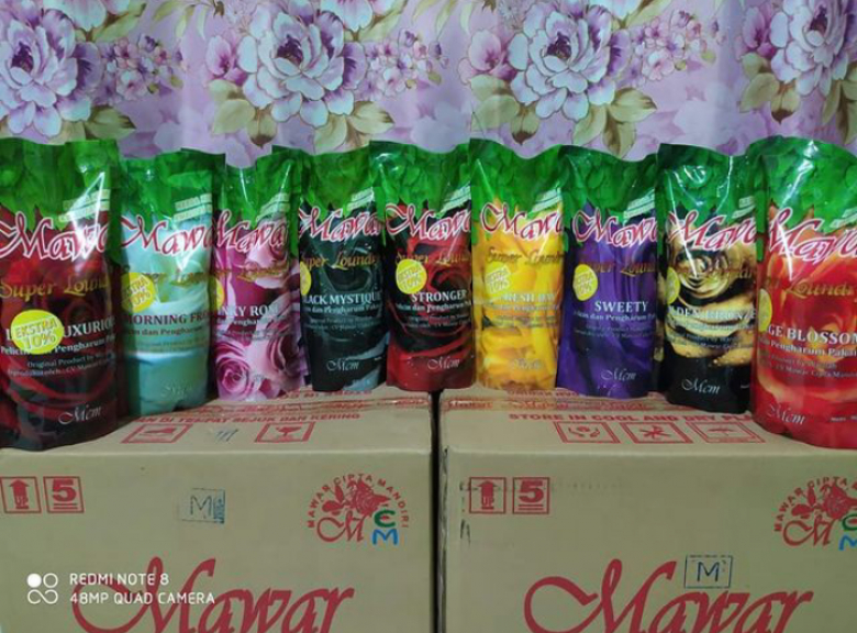 Pewangi laundry mawar super