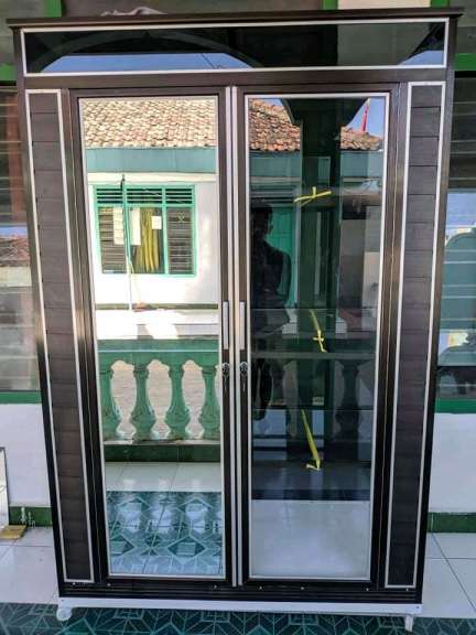 lemari Aluminium
