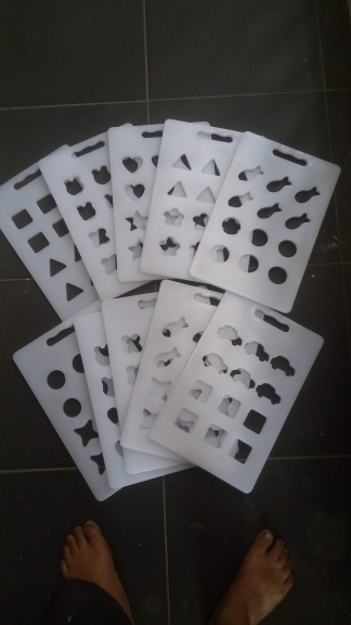 Alat cetak nuget manual