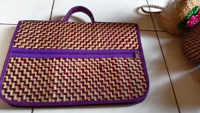 Kerajinan Enceng gondok&anyaman tali&anyaman rotan