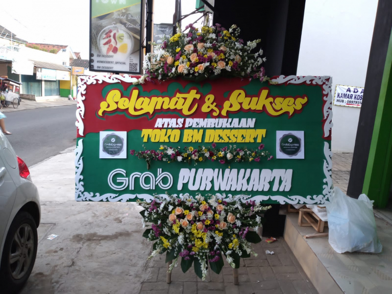 Karangan bunga papan