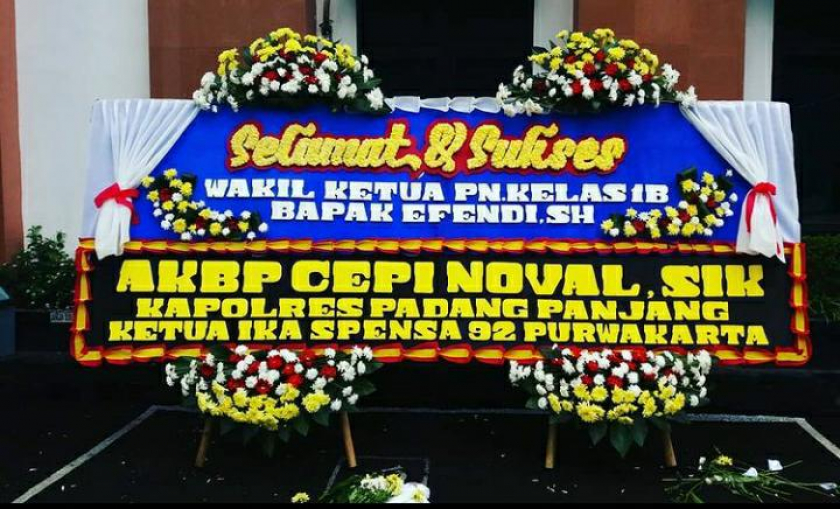 Karangan bunga papan