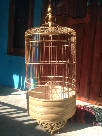 Sangkar burung bahan bambu