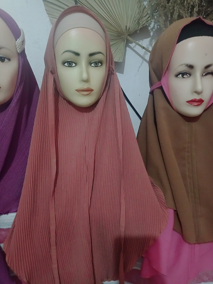 Jilbab Plisket