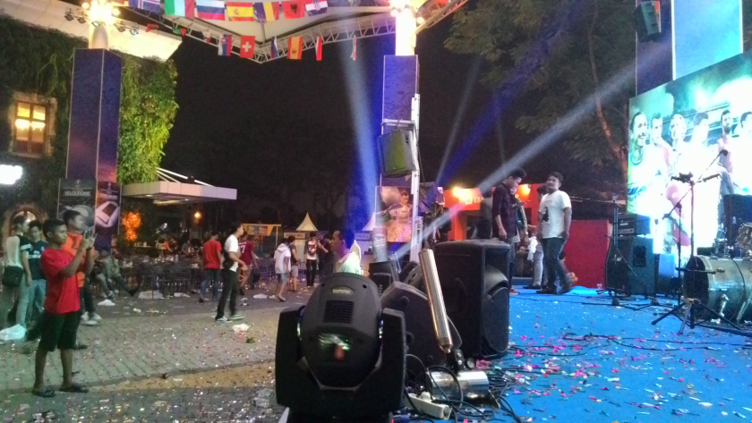 SEWA LIGHTING PANGGUNG