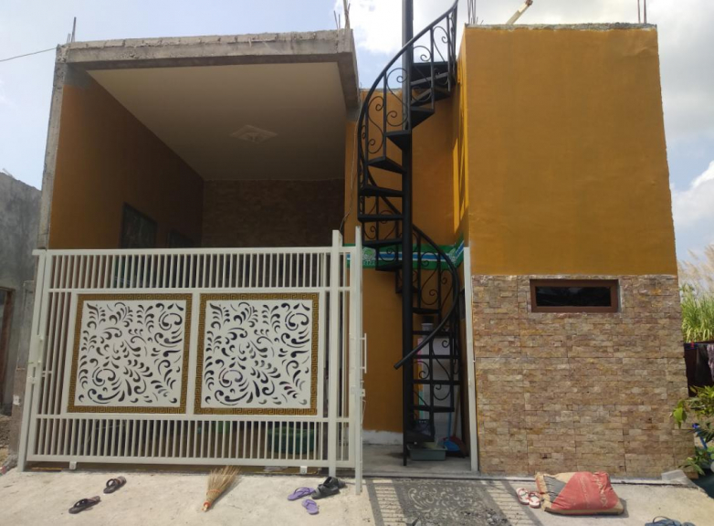 Menyediakan segala macam dari besi