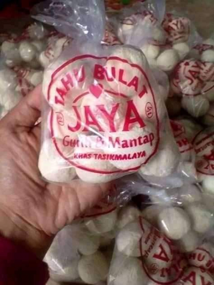 Tahu bulat dan sotong jajanan khas tasik