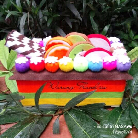 Kotak tisu hias flanel