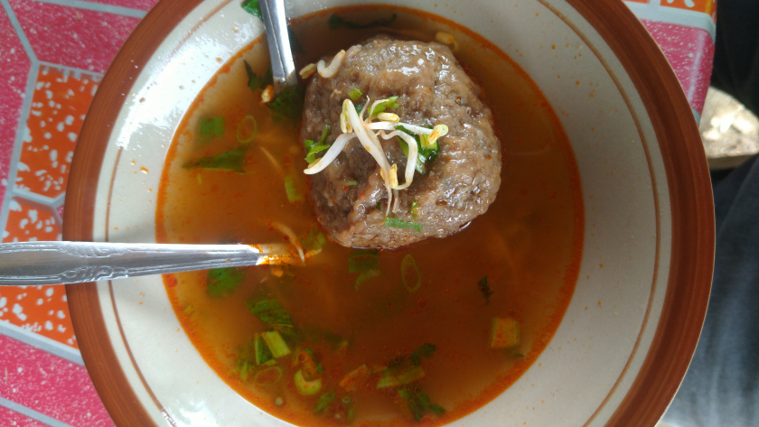 Bakso ikan binuangeun