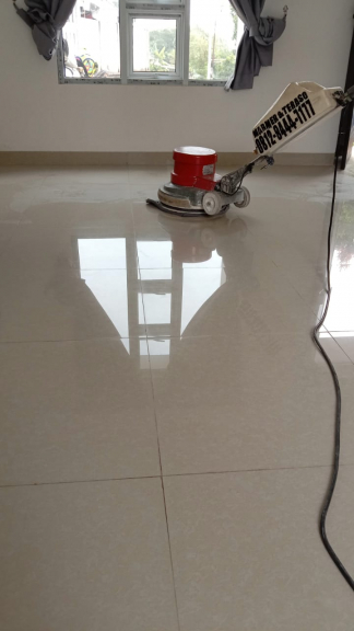 Jasa kebersihan untuk lantai