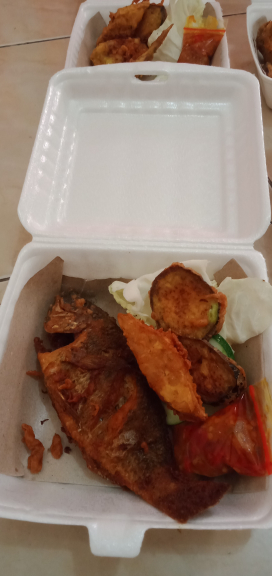 Ayam geprek mas wahyu