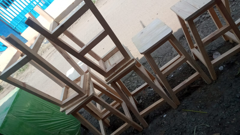 Mebel,furnitur,kursi,rak dinding,lemari
