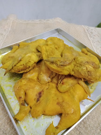 Ayam Ungkep Kuning per ekor