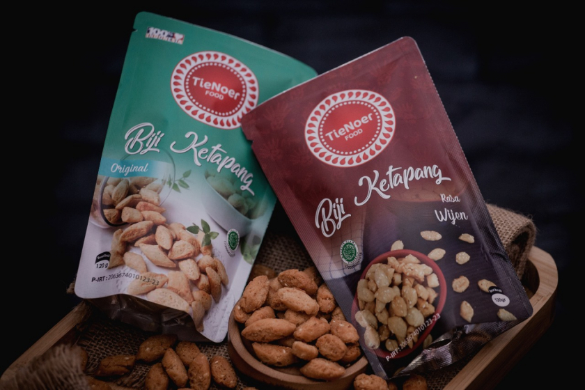 Kue cemilan Biji Ketapang