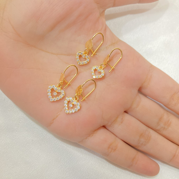 Anting Lapis Emas Macam Model Aksesoris Wanita