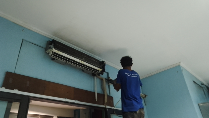 Jasa pemasangan dan maintenance AC