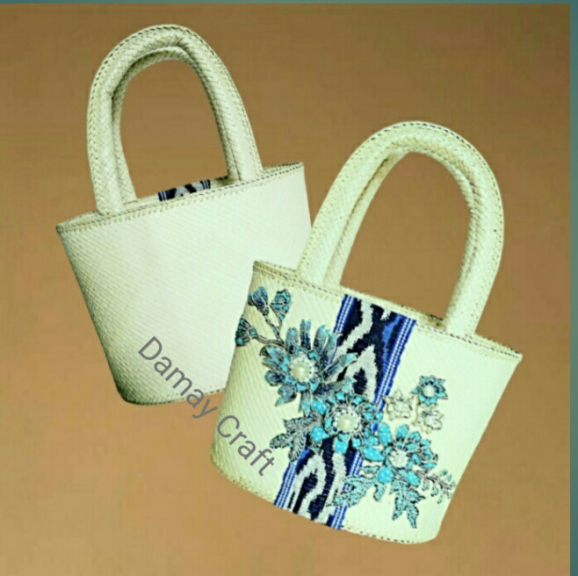 Tas parcel anyaman pandan biru