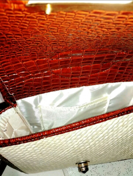 Tas pandan behel sospeso