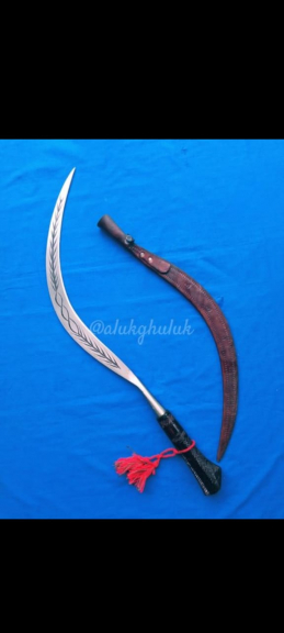 Golok dsb peralatan pertanian dan dapur