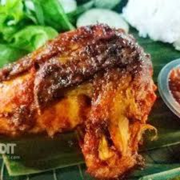 Ayam bakar dan goreng sinjay
