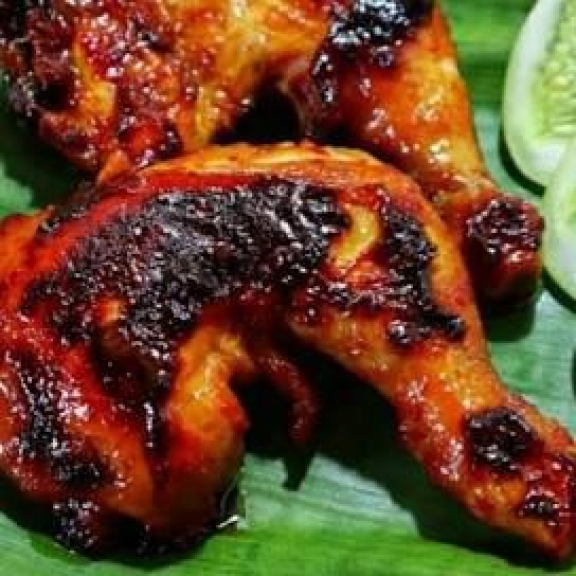 Ayam bakar dan goreng sinjay
