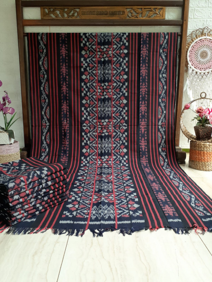 Kain tenun blanket