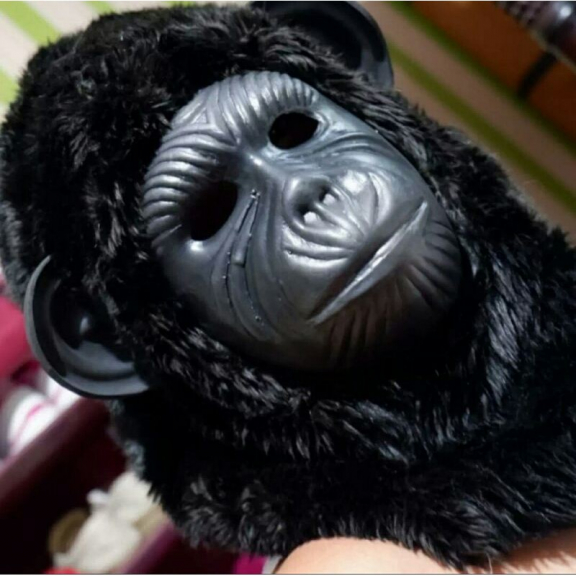 Topeng ssssss serigala dan harimau