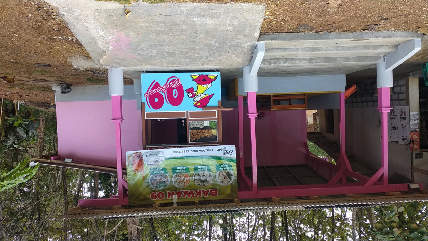 Bakso &quot;BAKWAN 09&quot;