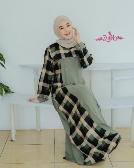 Eliza Dress by Zahin