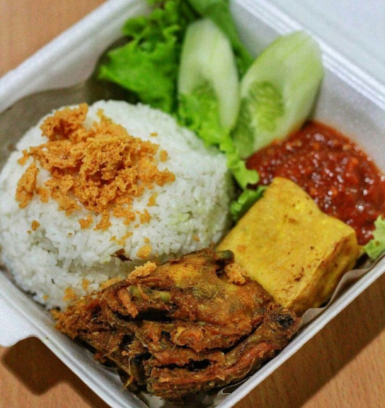 Ayam Goreng dan bakar