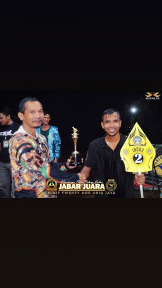 Din Halili bird farm