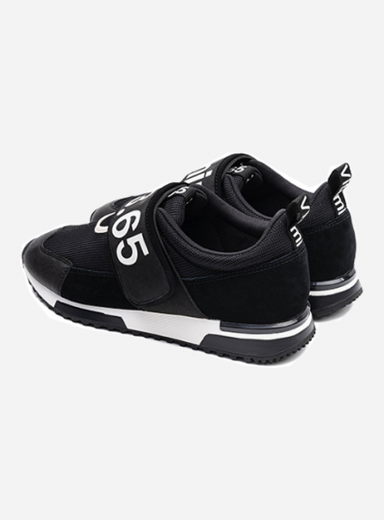BTS - JUNGKOOK WEAR , VITAMIN SHOES BLACK ( Untuk Pria Dan Wanita )