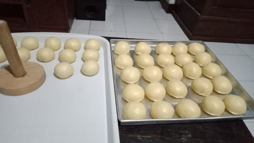 Donat, pizza dan bolu
