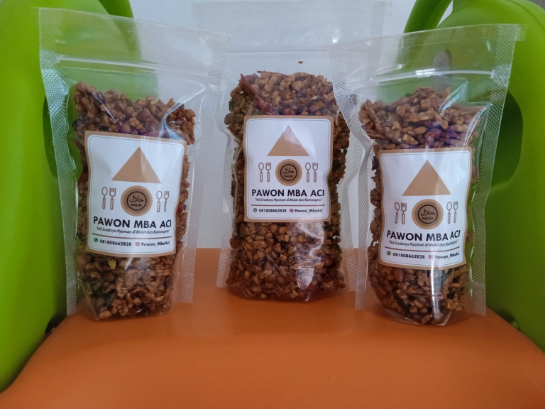 Orek Tempe Teri Kacang